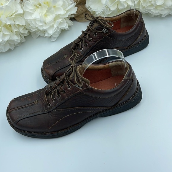 CLARKS leather distressed men’s shoes size 8W - Picture 5 of 10